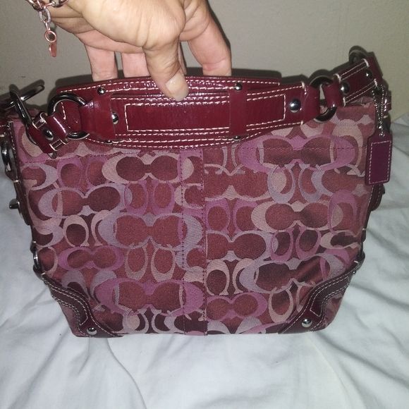 Purse - Picture 2 of 2